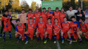 U16