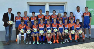 u16